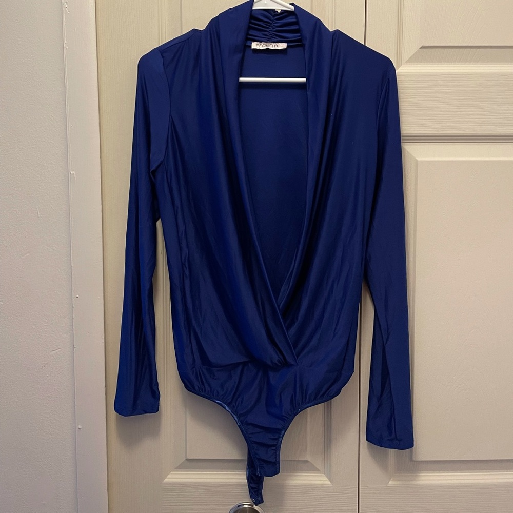DEEP V BODYSUIT
